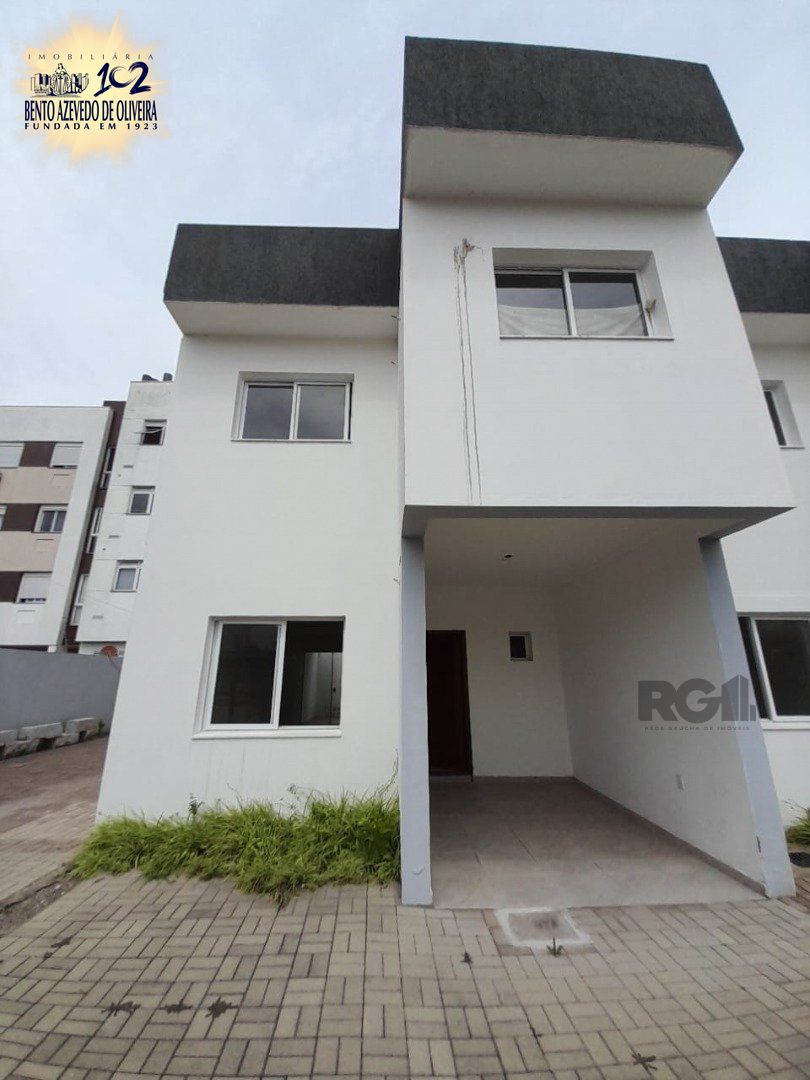 Casa, 3 quartos, 229 m² - Foto 1