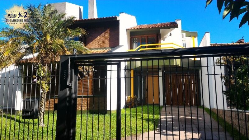 Casa, 3 quartos, 268 m² - Foto 1