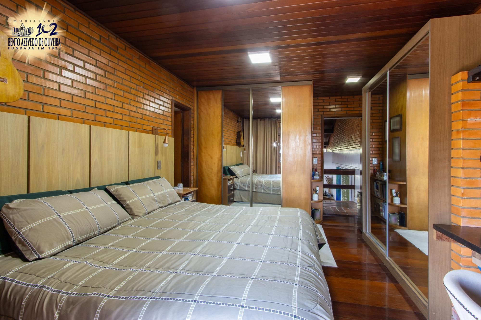 Casa, 5 quartos, 235 m² - Foto 39