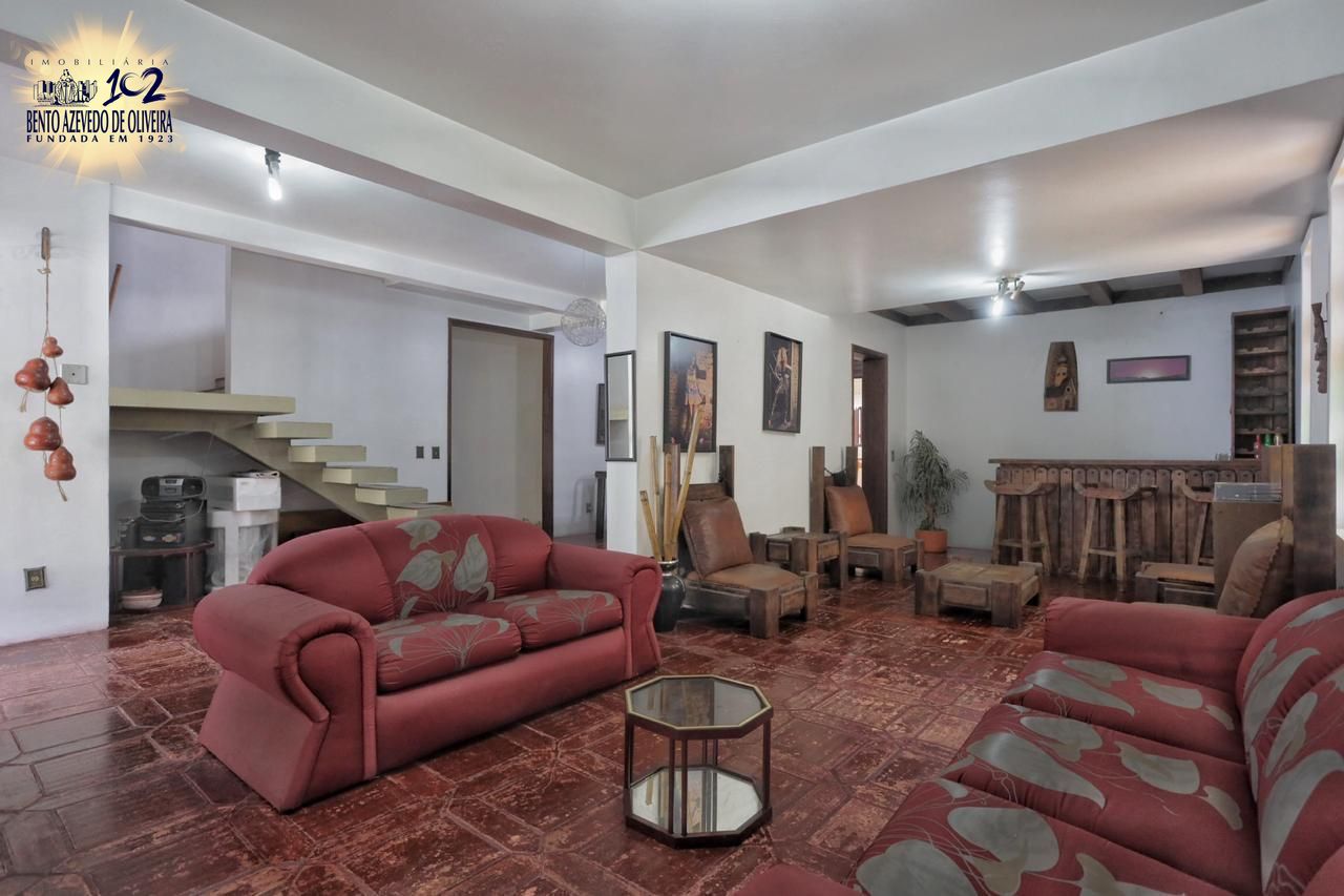 Casa, 3 quartos, 276 m² - Foto 1