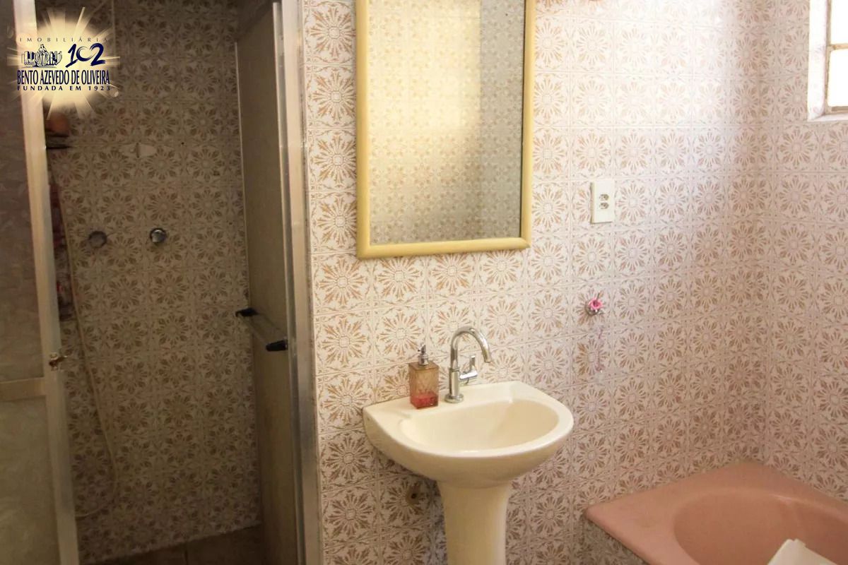 Casa, 4 quartos, 280 m² - Foto 28