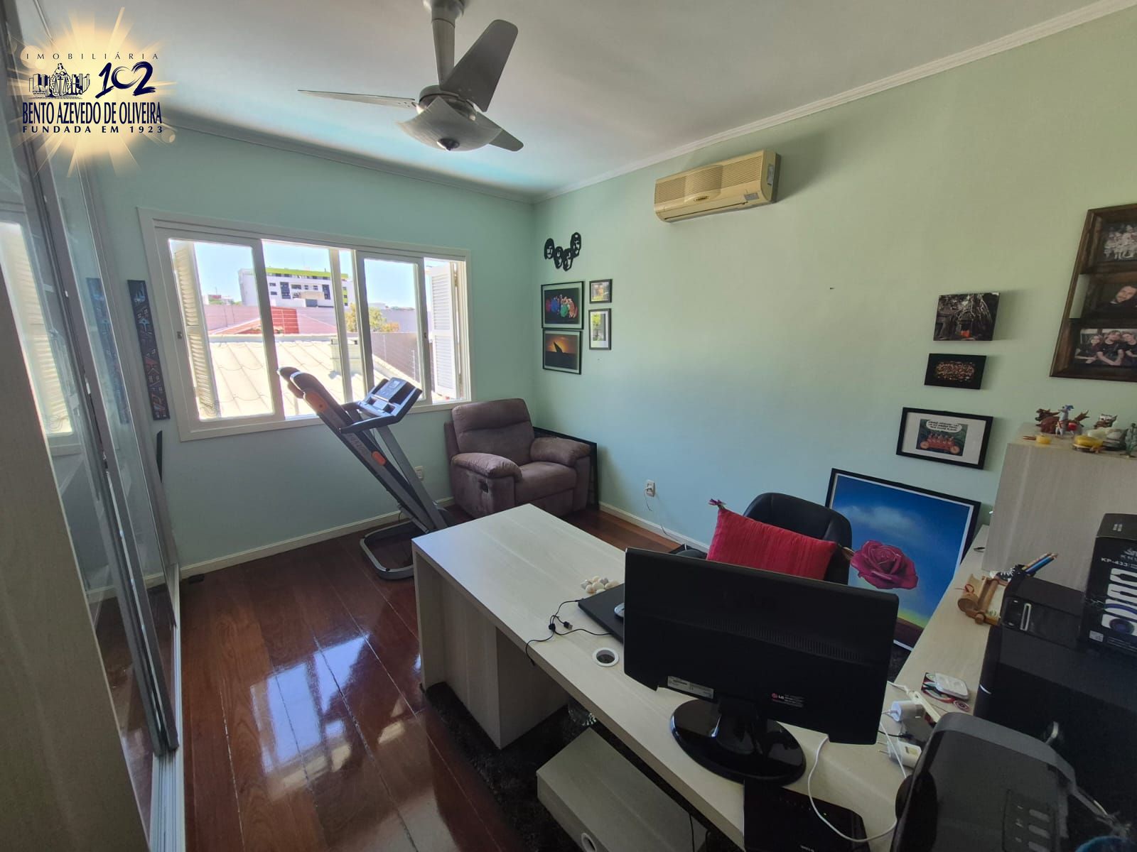 Casa, 3 quartos, 300 m² - Foto 9