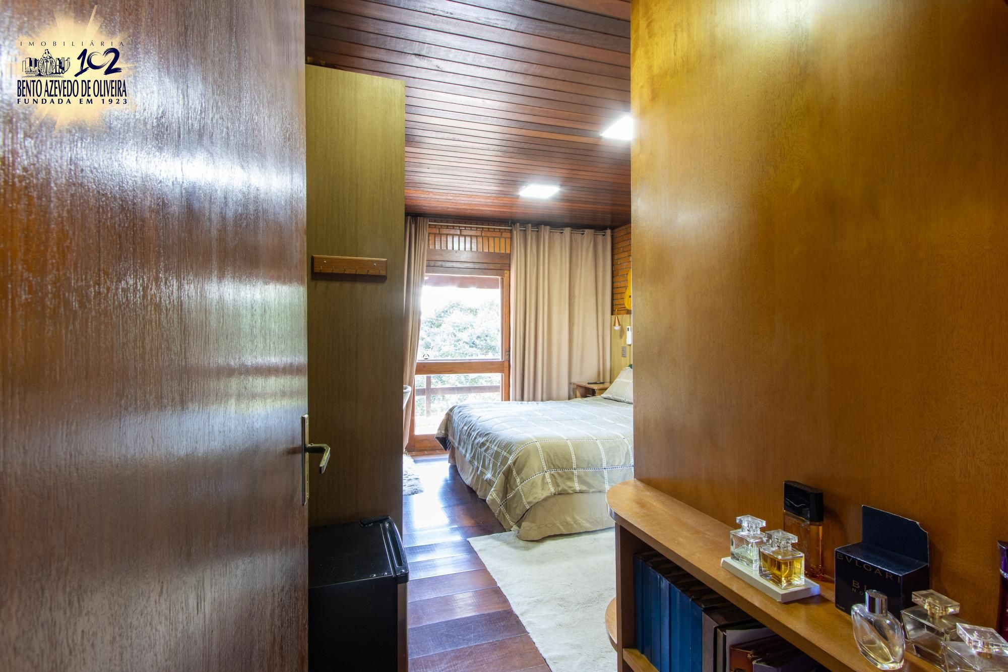 Casa, 5 quartos, 235 m² - Foto 32