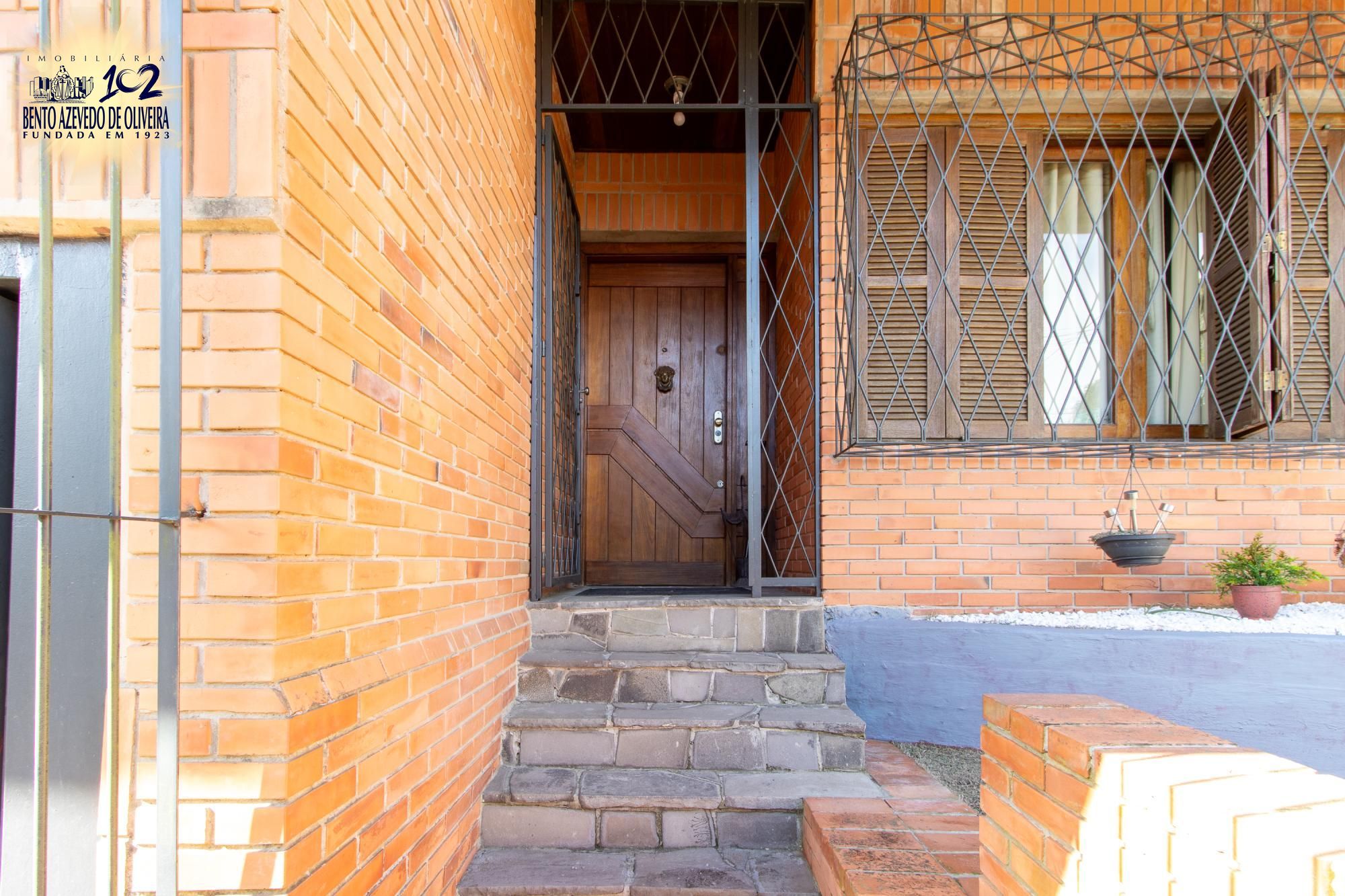 Casa, 5 quartos, 235 m² - Foto 3