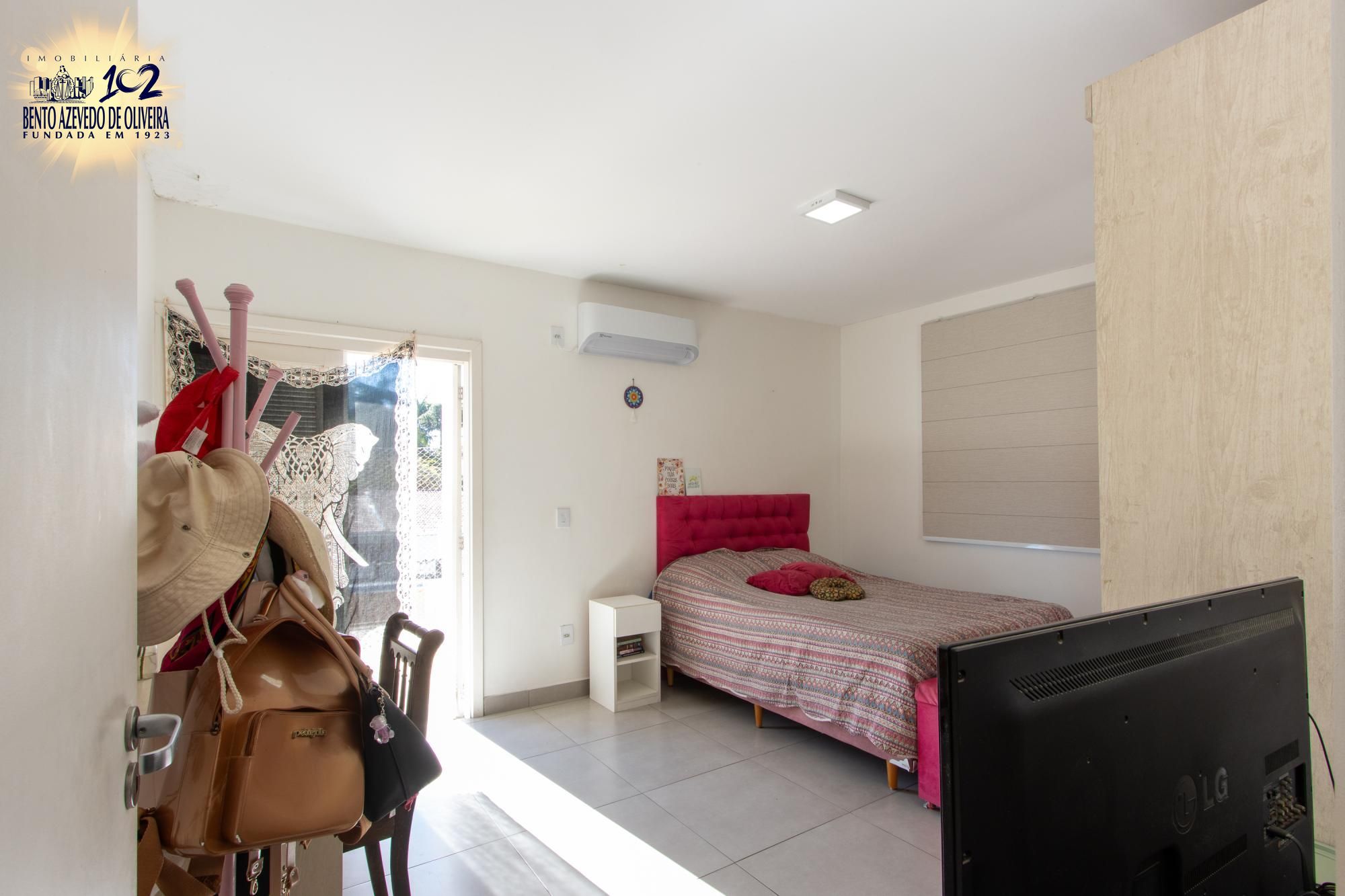 Casa, 3 quartos, 286 m² - Foto 27
