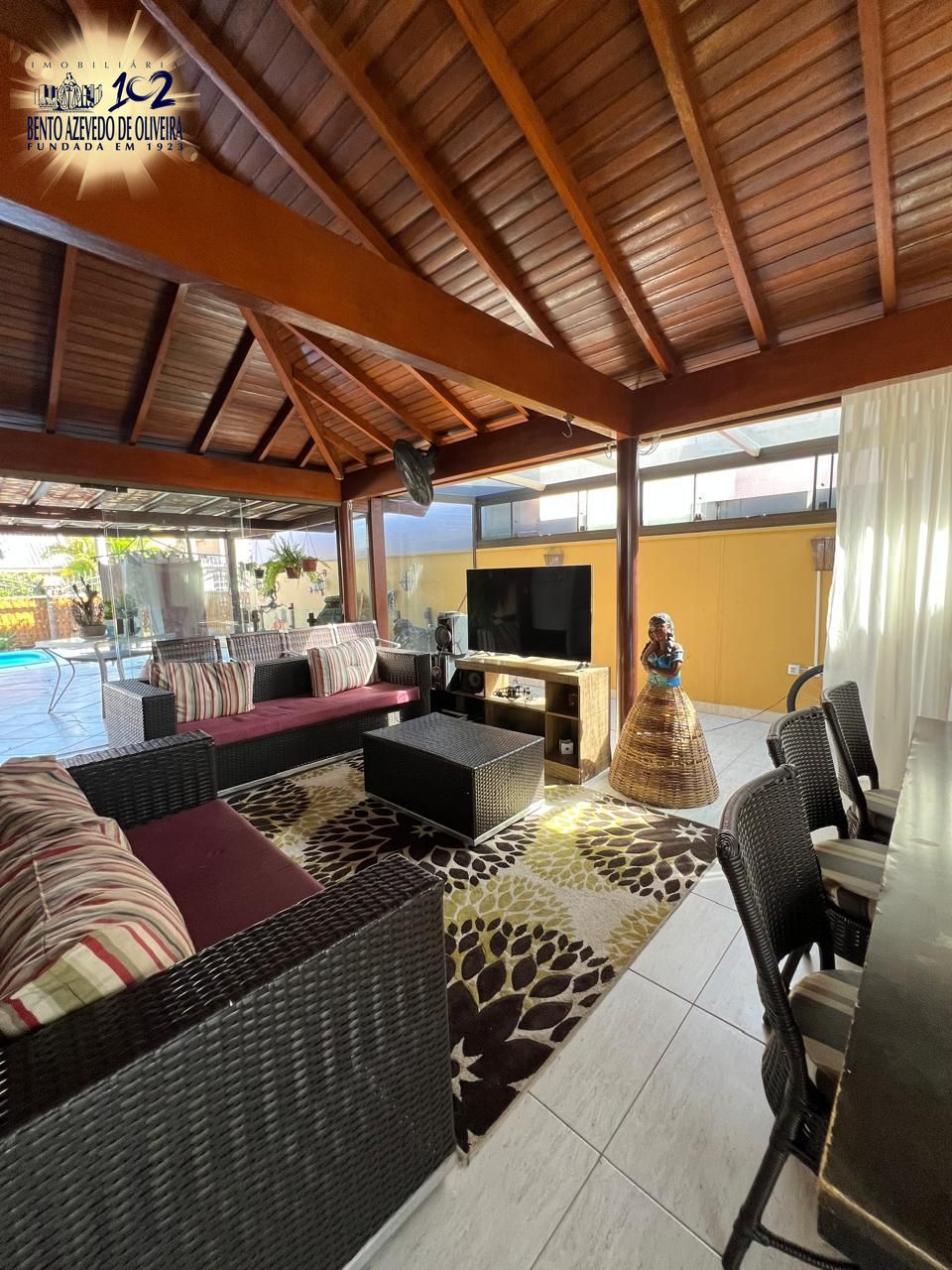 Casa, 3 quartos, 250 m² - Foto 35