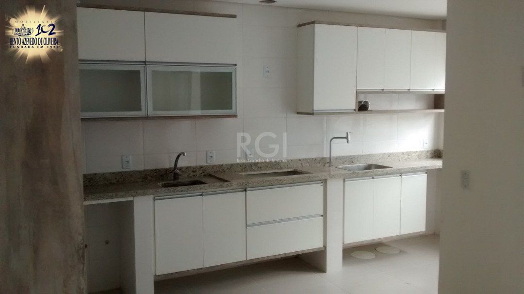 Casa, 3 quartos, 194 m² - Foto 3