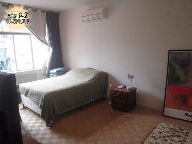 Casa, 4 quartos, 330 m² - Foto 2