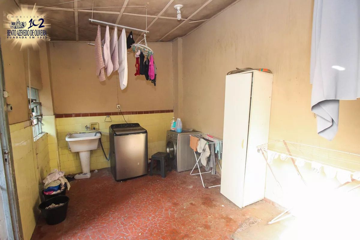 Casa, 4 quartos, 280 m² - Foto 34