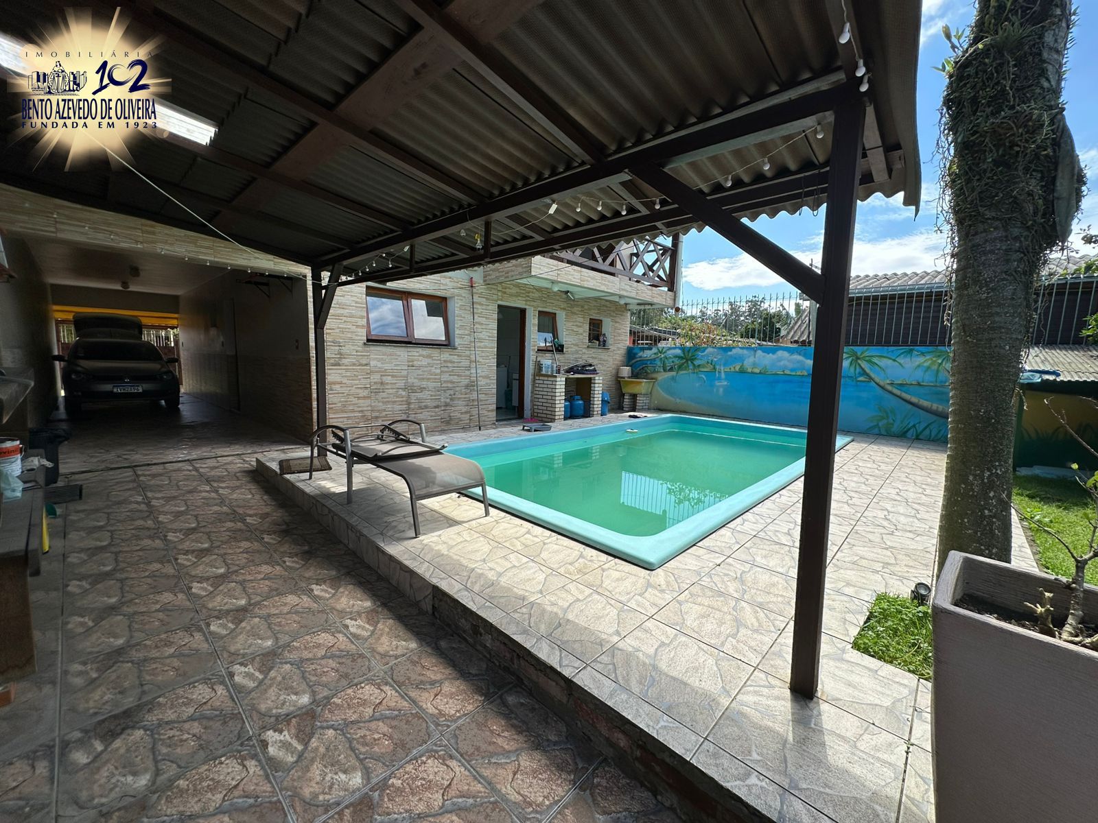 Casa, 3 quartos, 237 m² - Foto 1