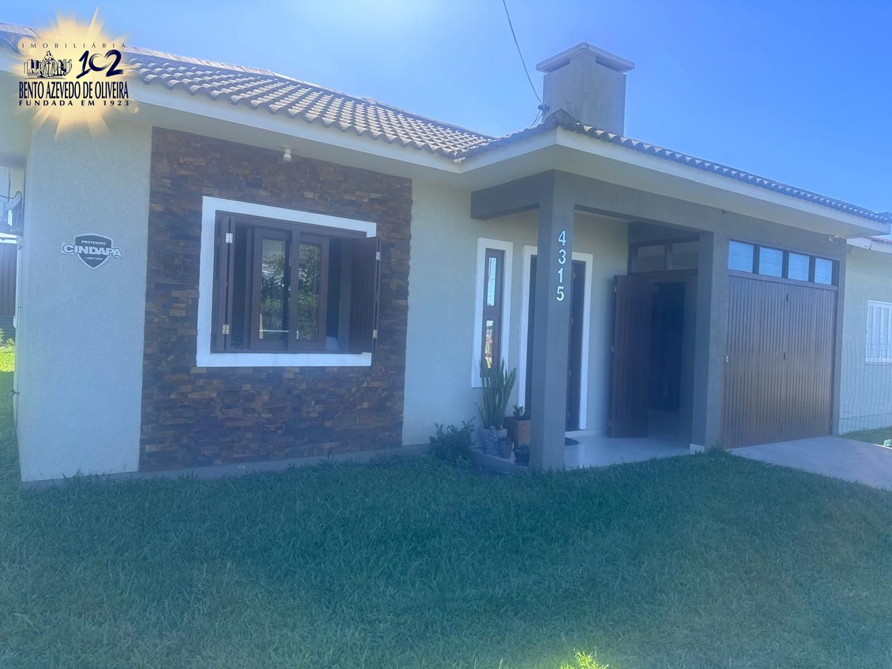 Casa, 3 quartos, 94 m² - Foto 1