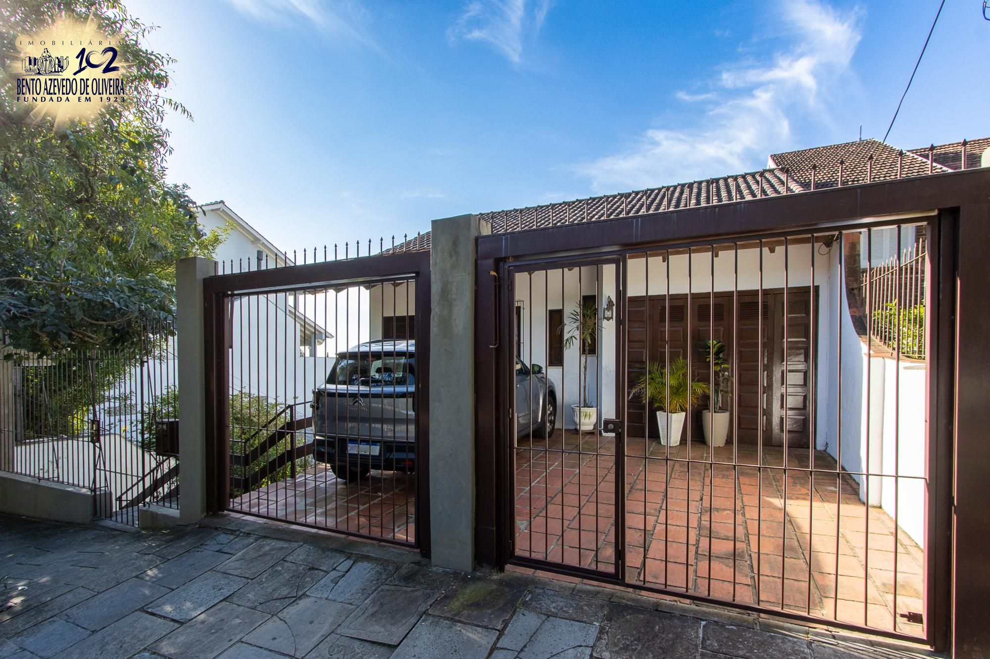 Casa, 5 quartos, 315 m² - Foto 3
