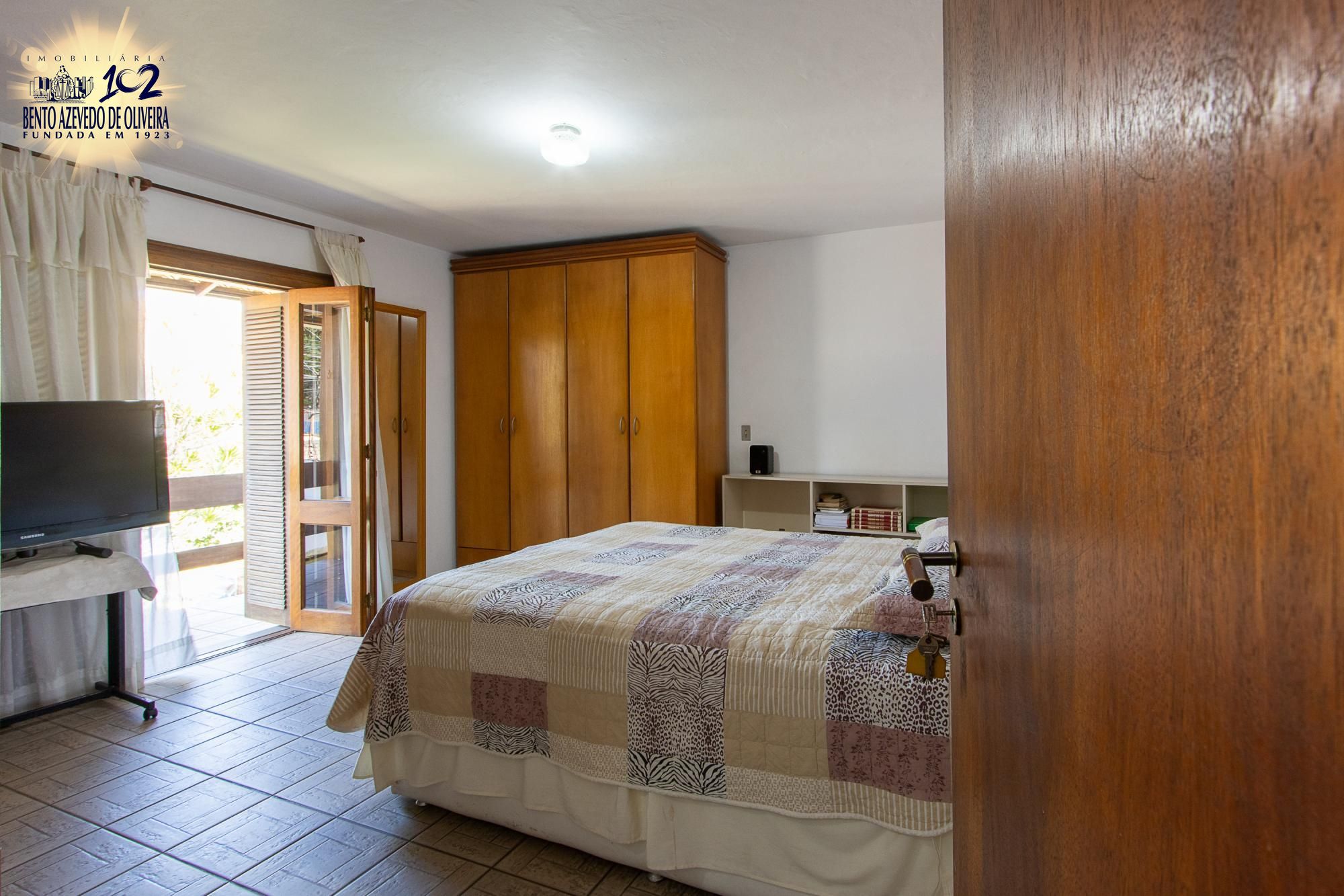Casa, 3 quartos, 230 m² - Foto 30
