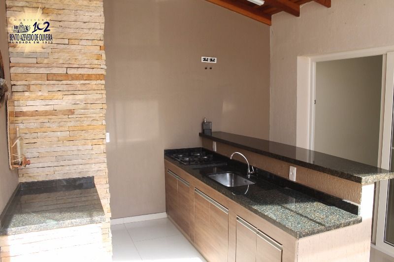 Casa, 3 quartos, 220 m² - Foto 15