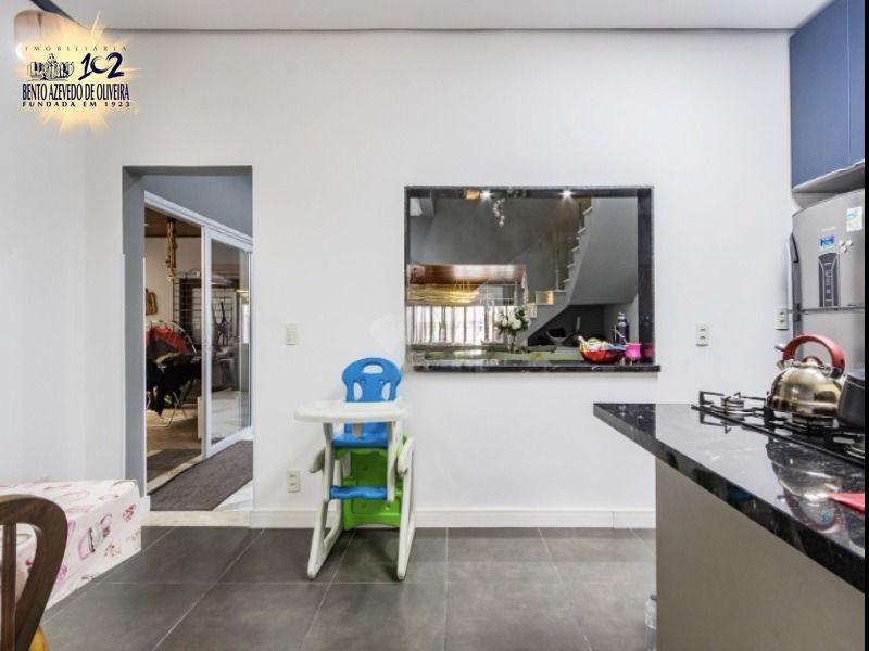 Casa, 6 quartos, 297 m² - Foto 9