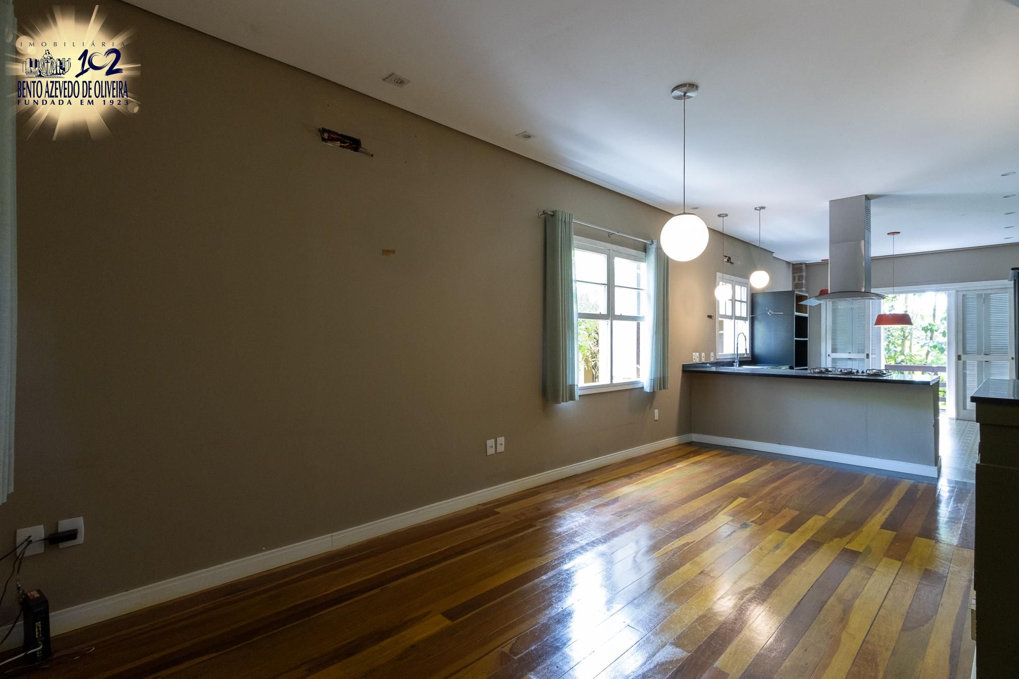 Casa, 3 quartos, 185 m² - Foto 1