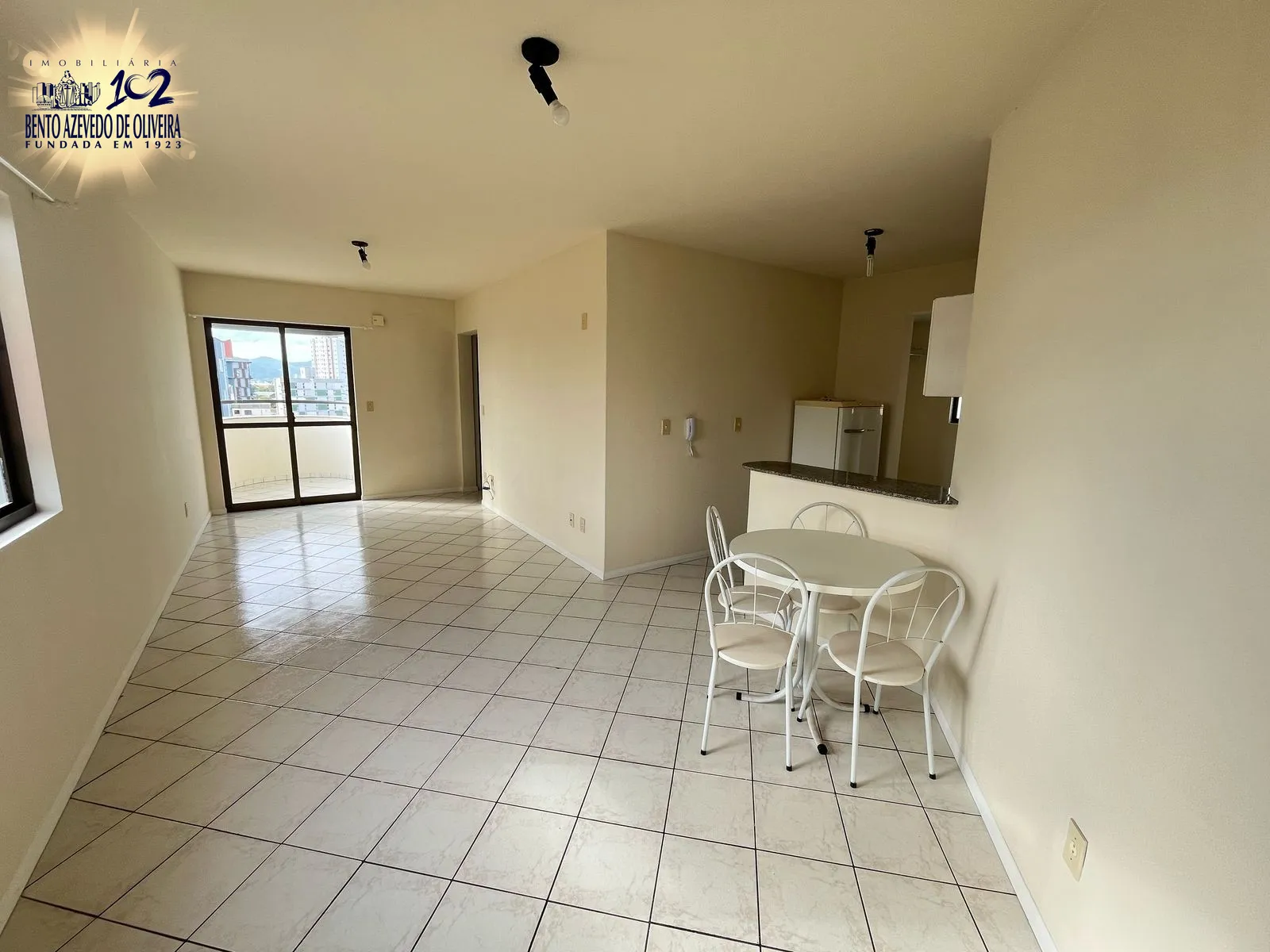 Apartamento, 2 quartos, 58 m² - Foto 1