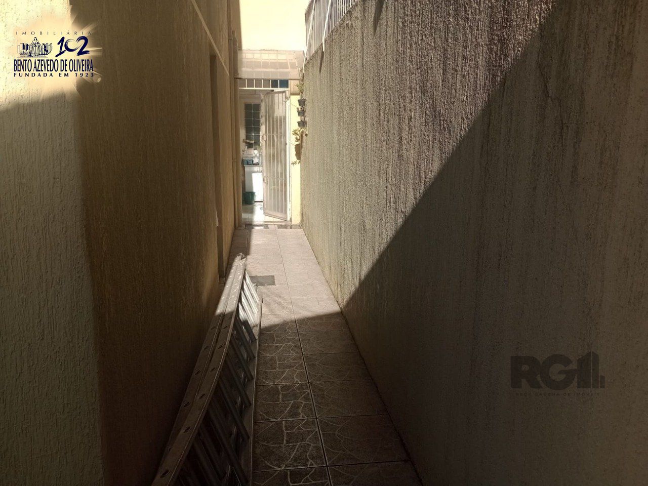 Corredor.jpg+2025-04-10