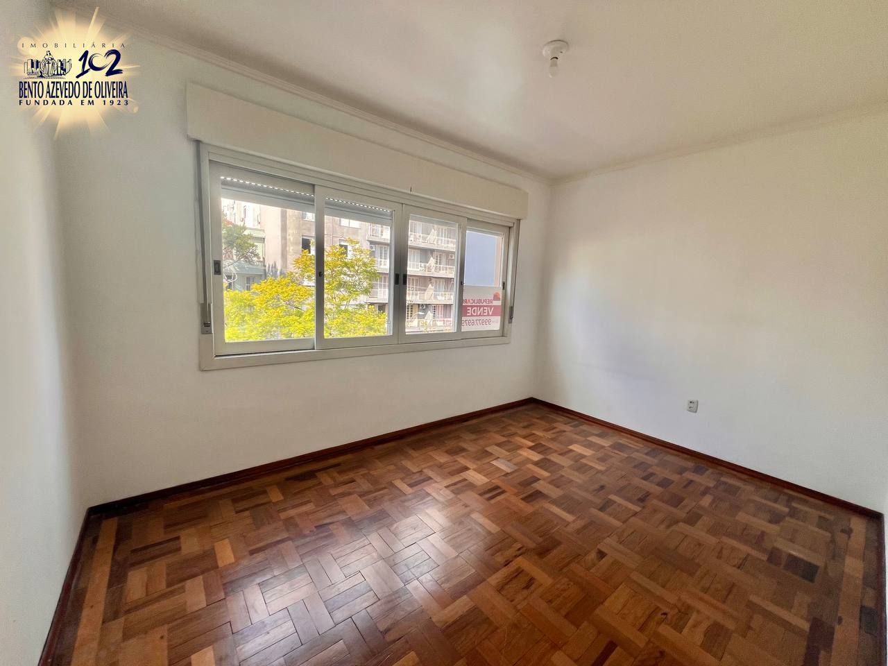 Dormitorio .