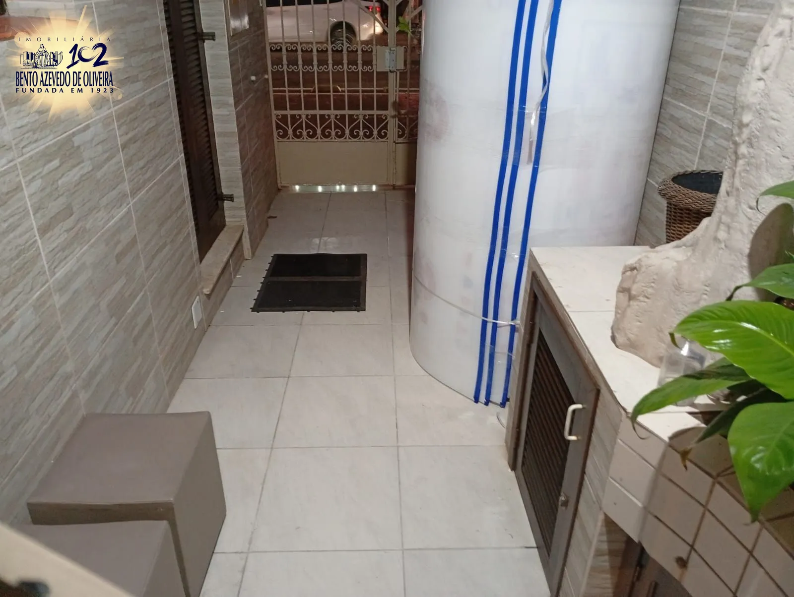 Casa, 5 quartos, 170 m² - Foto 2