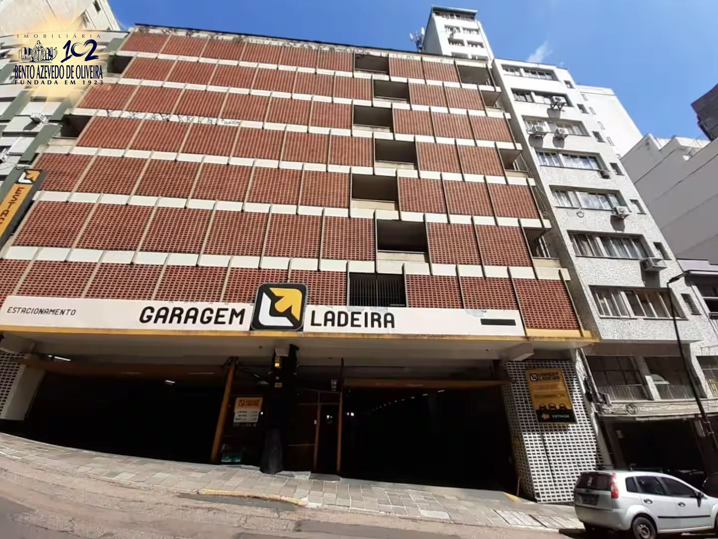 Fachada-Estacionamento.