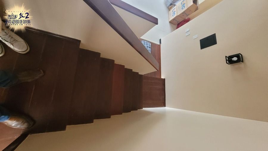 Casa, 3 quartos, 290 m² - Foto 3