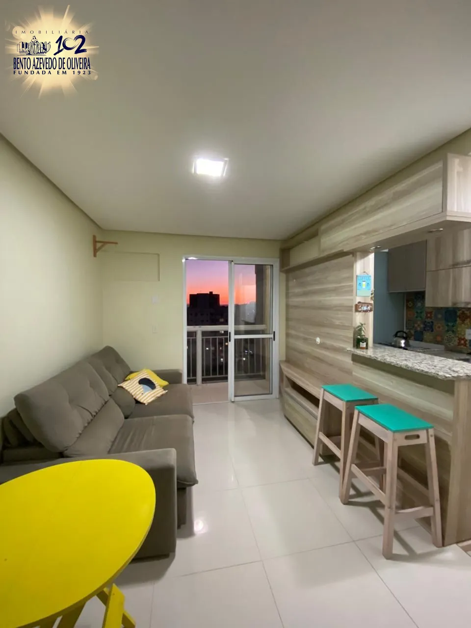 Apartamento, 2 quartos, 61 m² - Foto 1