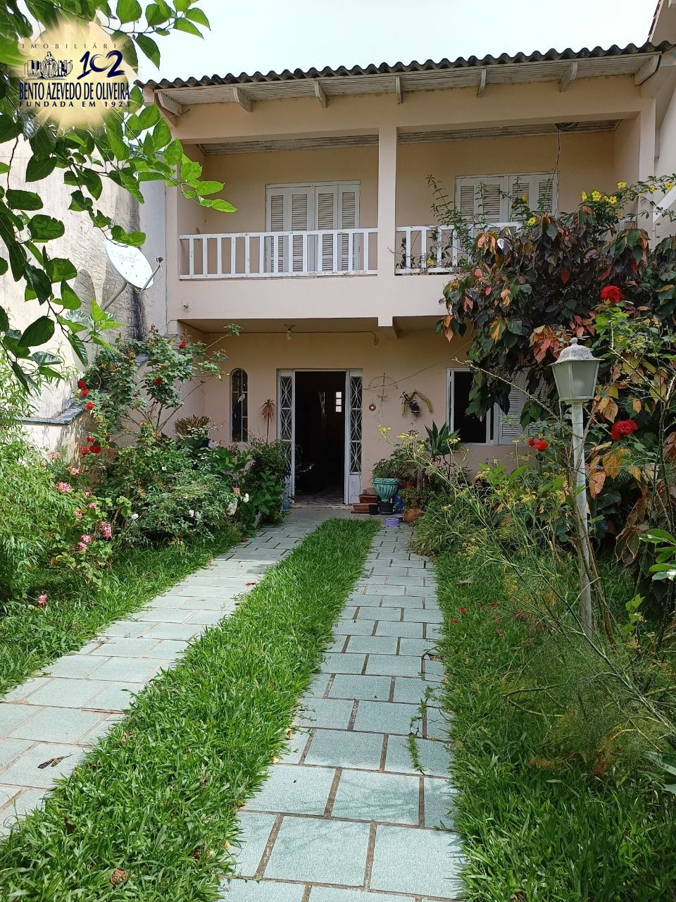 Sobrado, 3 quartos, 180 m² - Foto 1