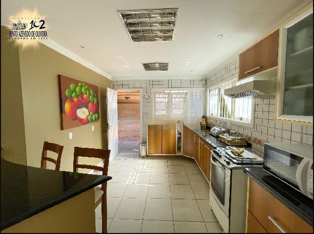 Casa, 3 quartos, 361 m² - Foto 8