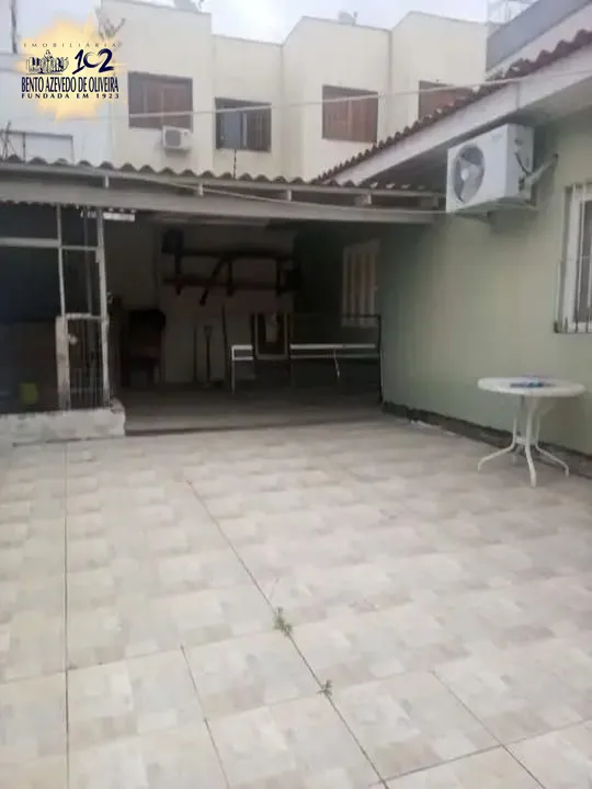 Casa, 3 quartos, 250 m² - Foto 8