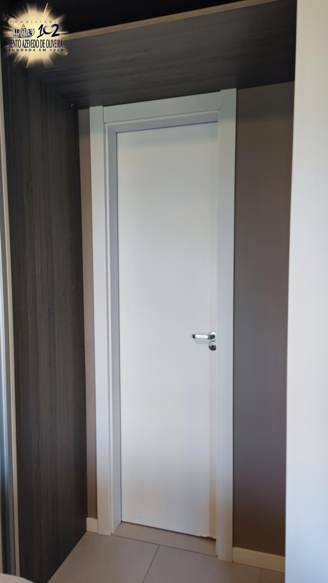PORTA BANHEIRO SUÍTE
