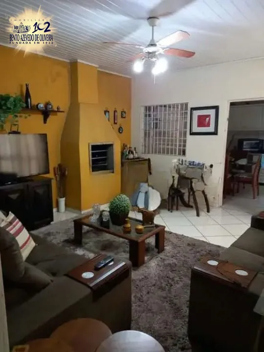 Casa, 3 quartos, 250 m² - Foto 4