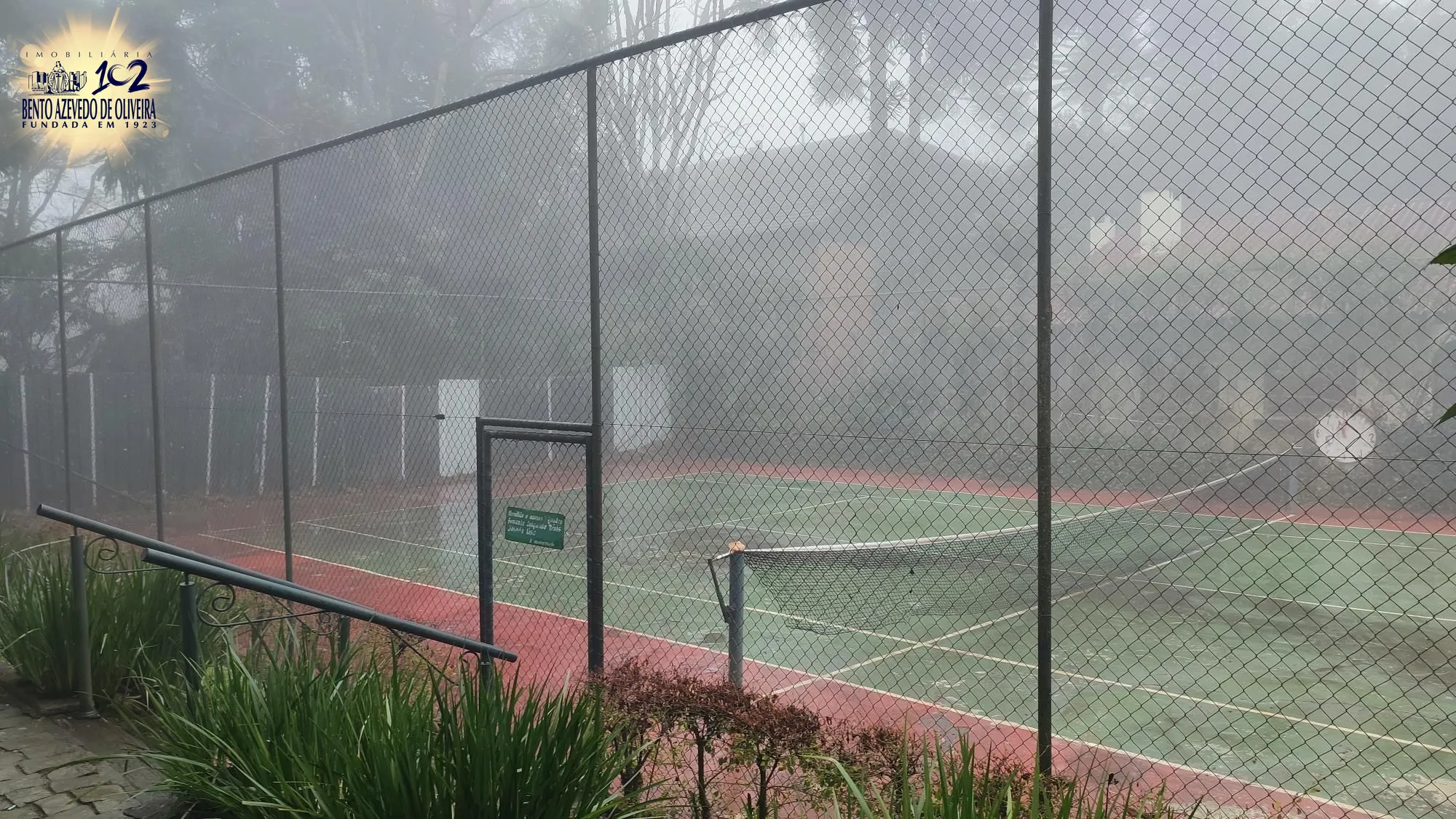 18-QUADRA DE TENIS