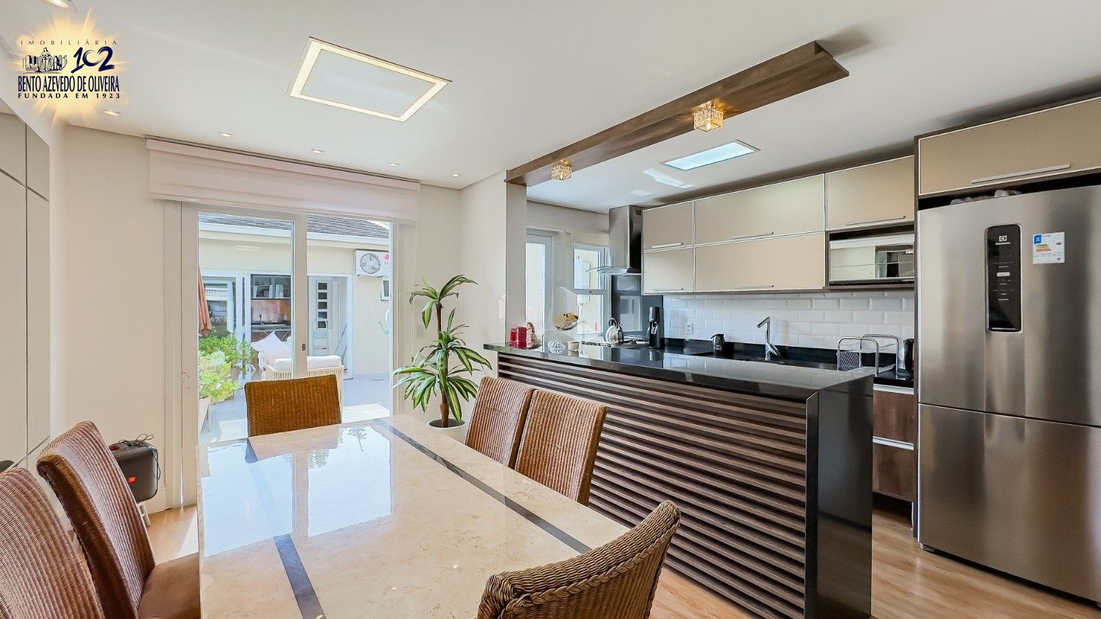 Sobrado, 3 quartos, 209 m² - Foto 6