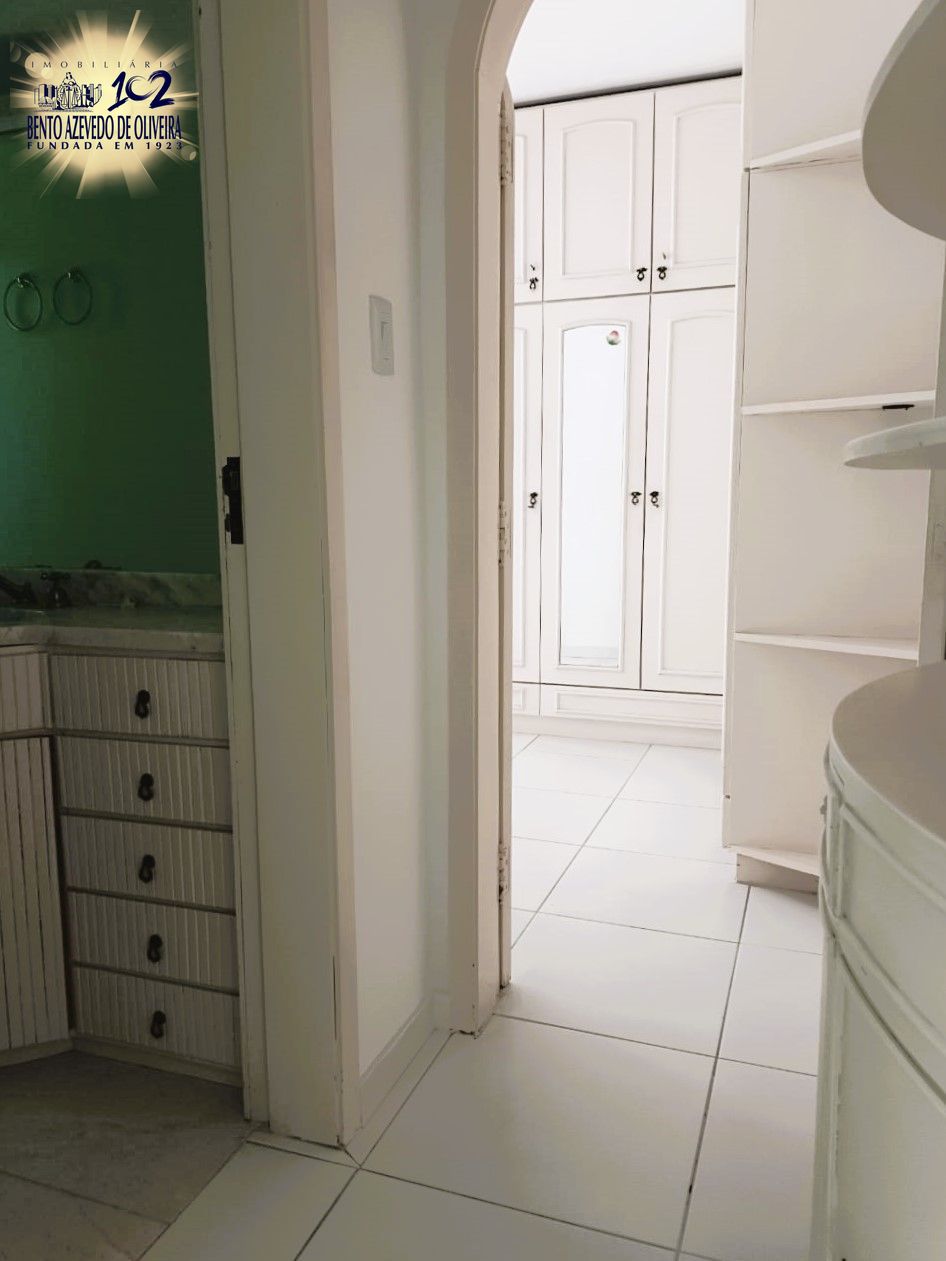 Acesso ao banheiro social