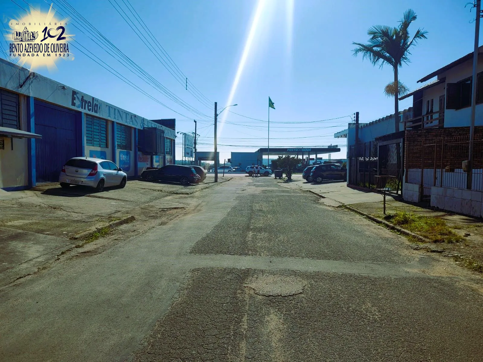 Foto da Rua onde está localizada o imóvel.