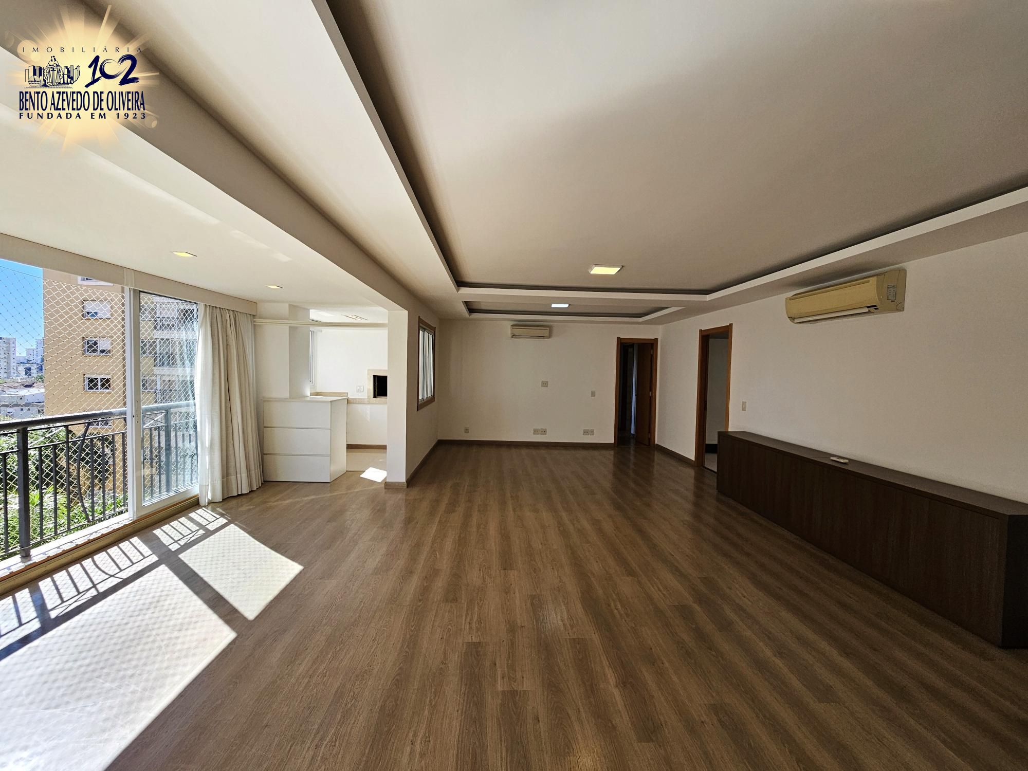 Apartamento, 3 quartos, 163 m² - Foto 1