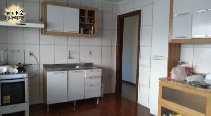 Casa, 3 quartos, 341 m² - Foto 2
