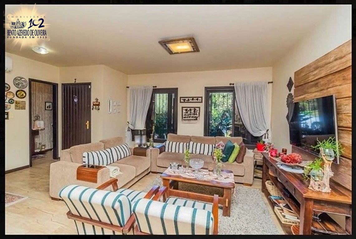 Casa, 3 quartos, 280 m² - Foto 1