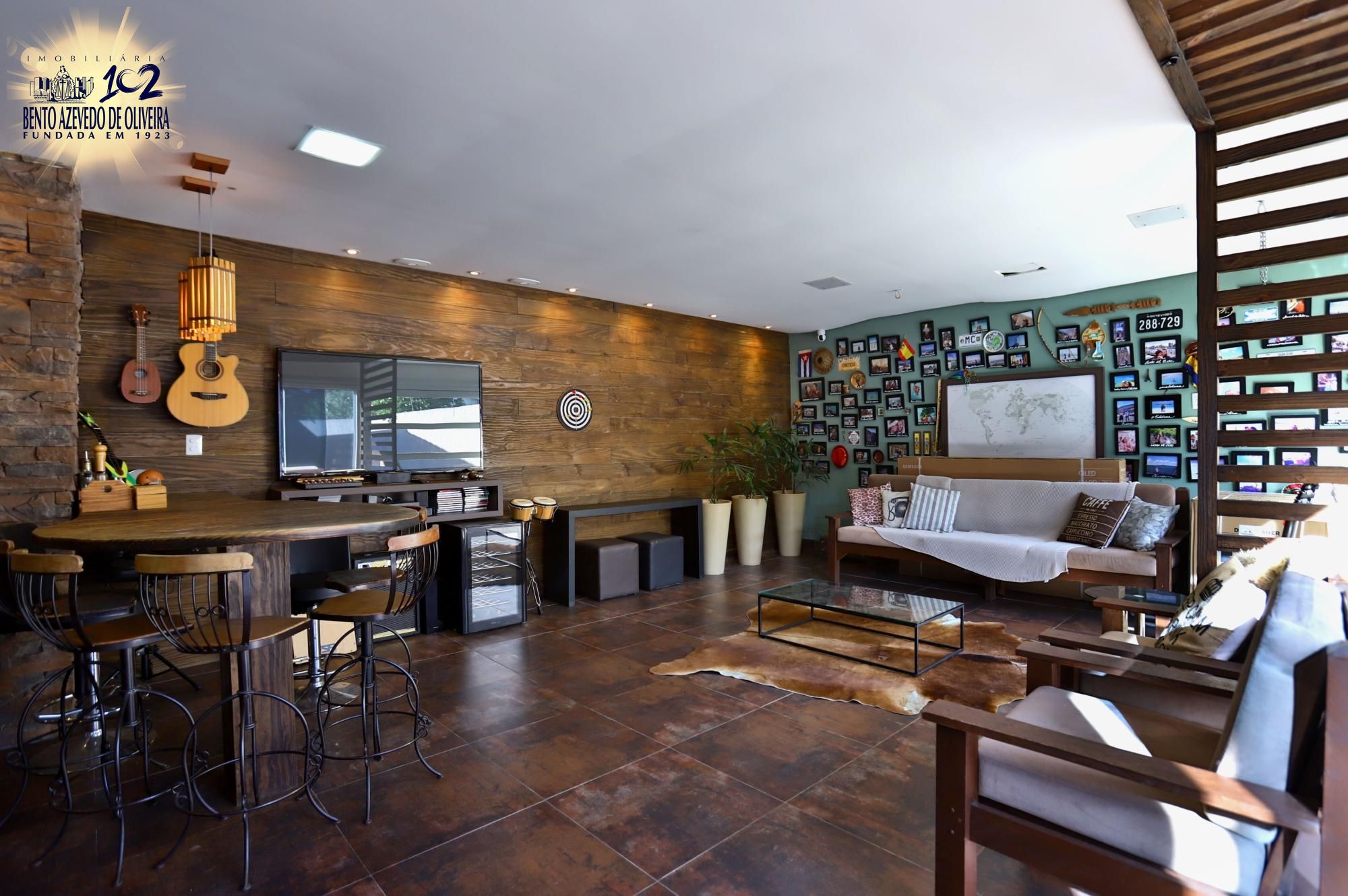 Casa, 2 quartos, 174 m² - Foto 1