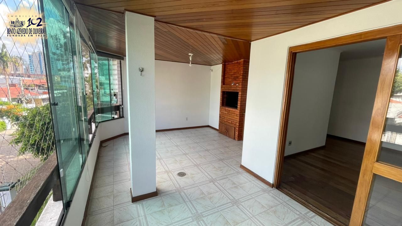Apartamento, 3 quartos, 135 m² - Foto 2