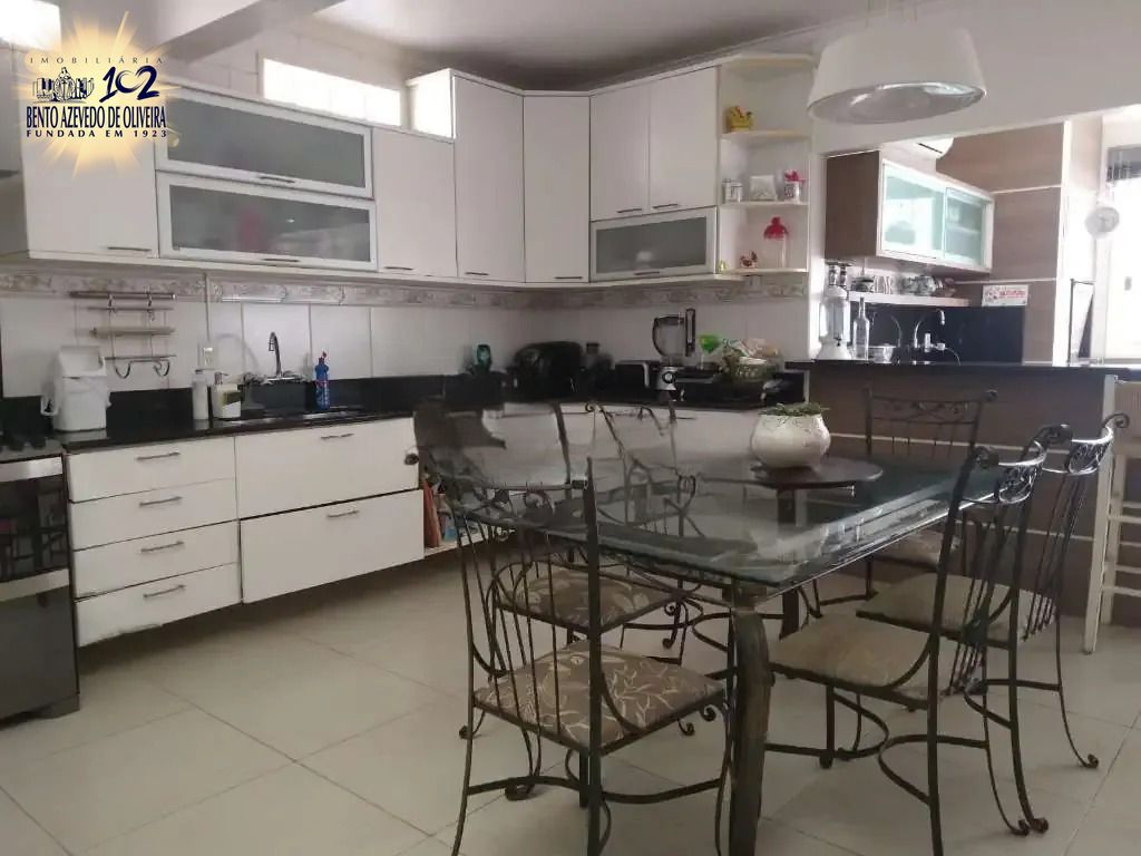 Casa, 3 quartos, 330 m² - Foto 3