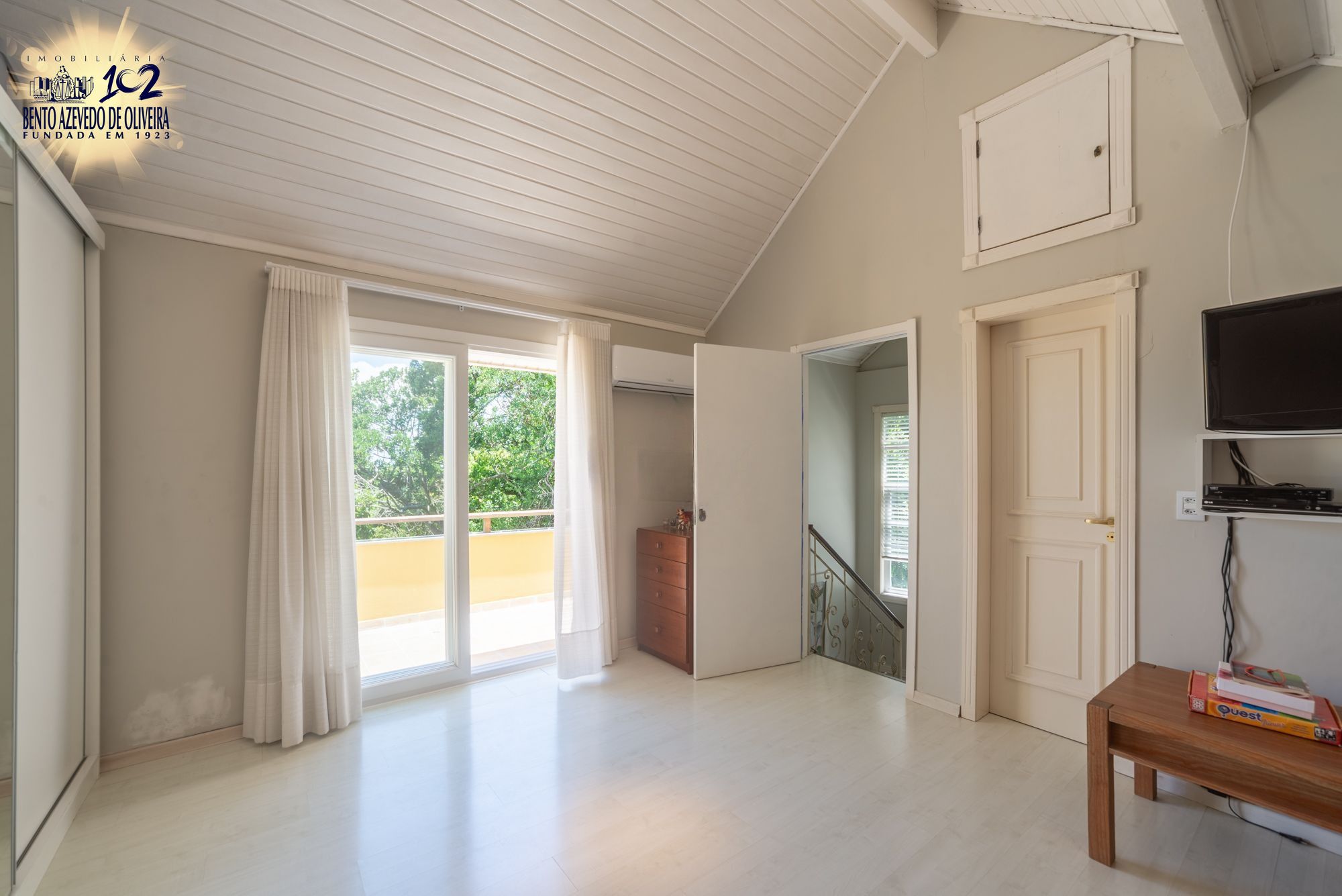 Casa, 4 quartos, 250 m² - Foto 20