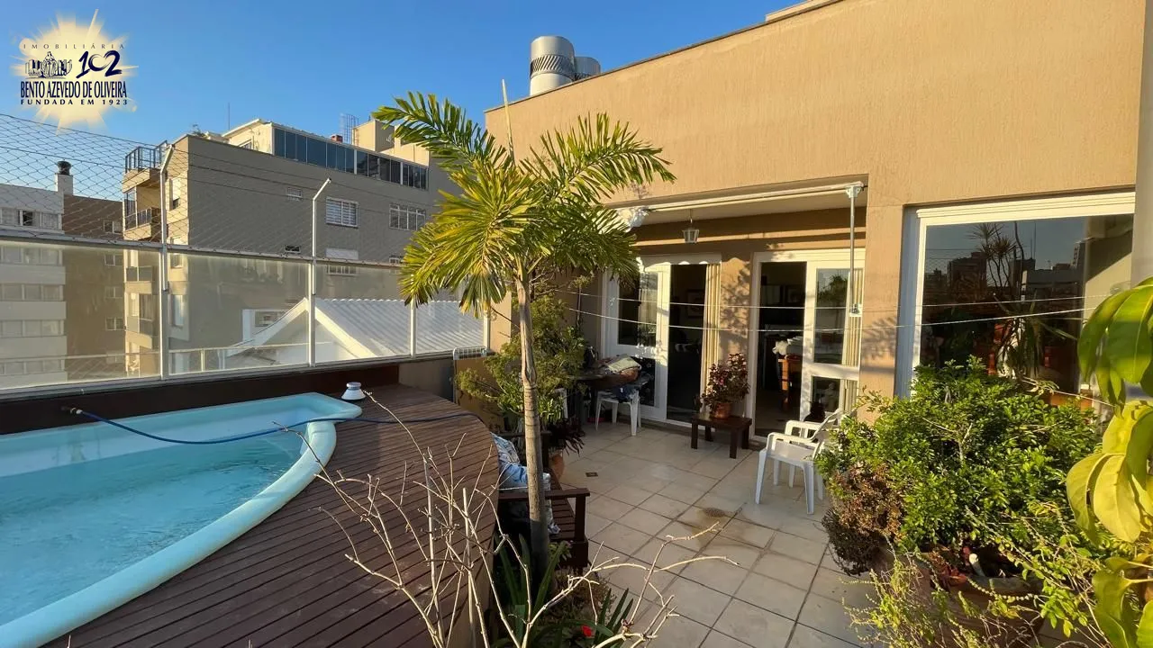 Cobertura, 3 quartos, 141 m² - Foto 2