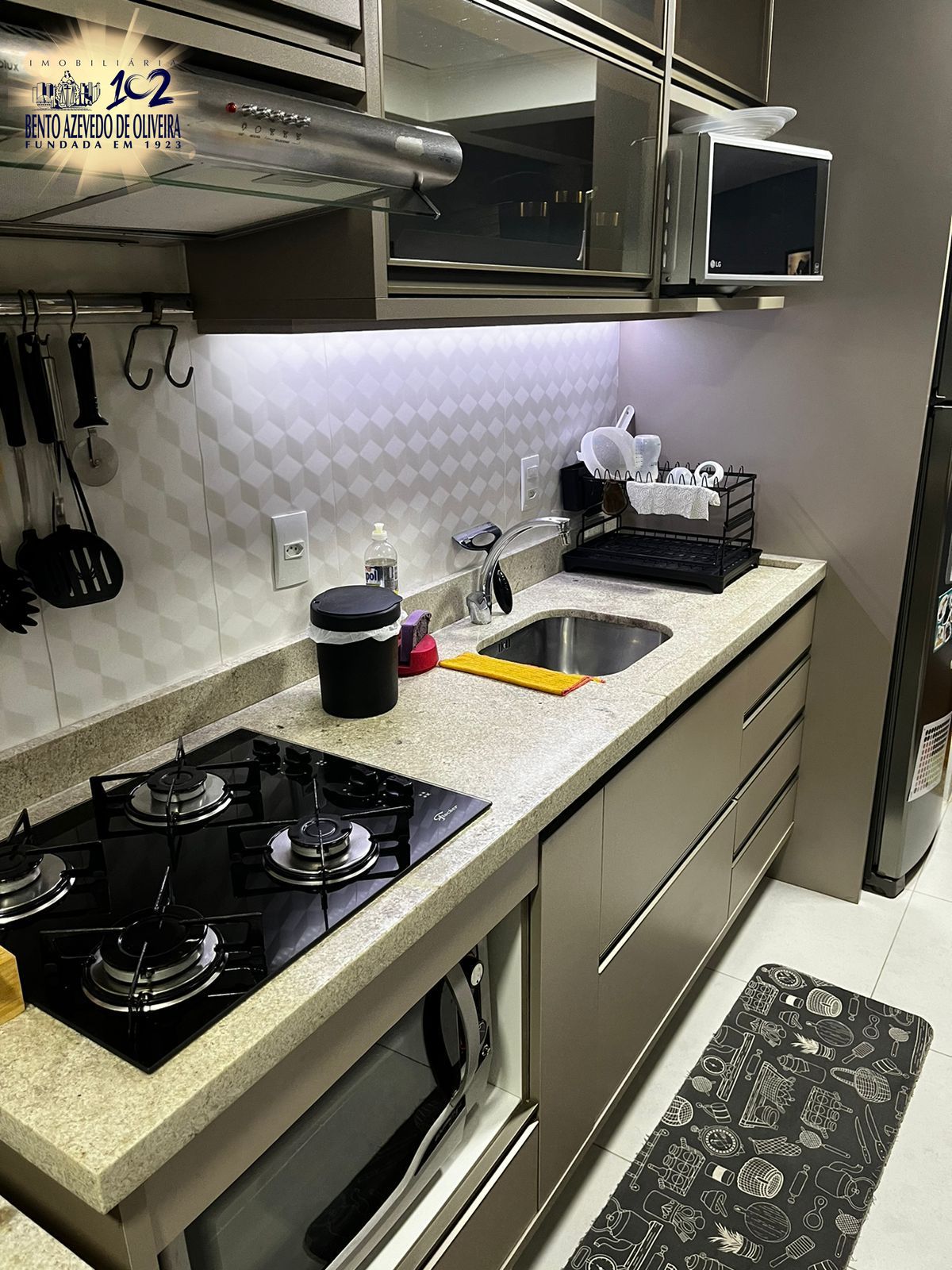 Apartamento, 2 quartos, 74 m² - Foto 2