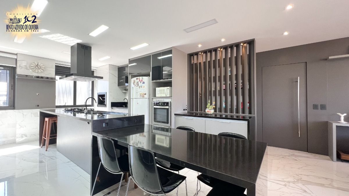 Apartamento, 3 quartos, 185 m² - Foto 10