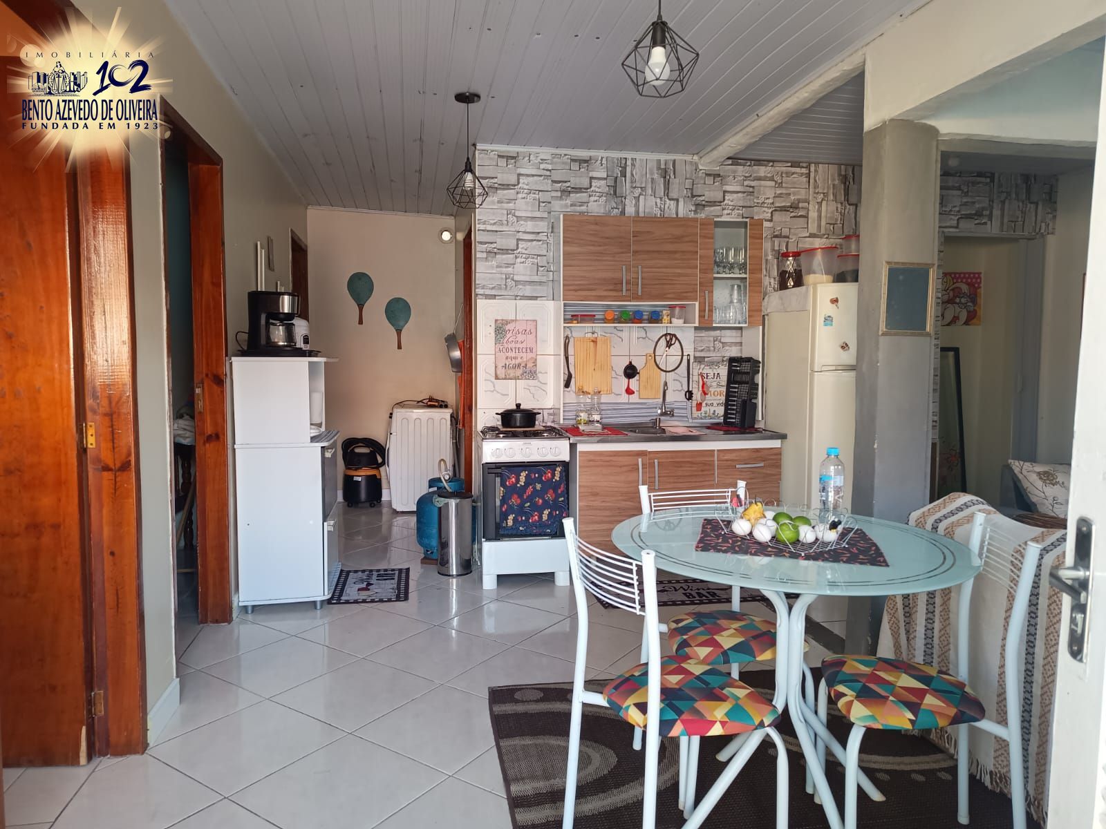 Casa, 3 quartos, 69 m² - Foto 1