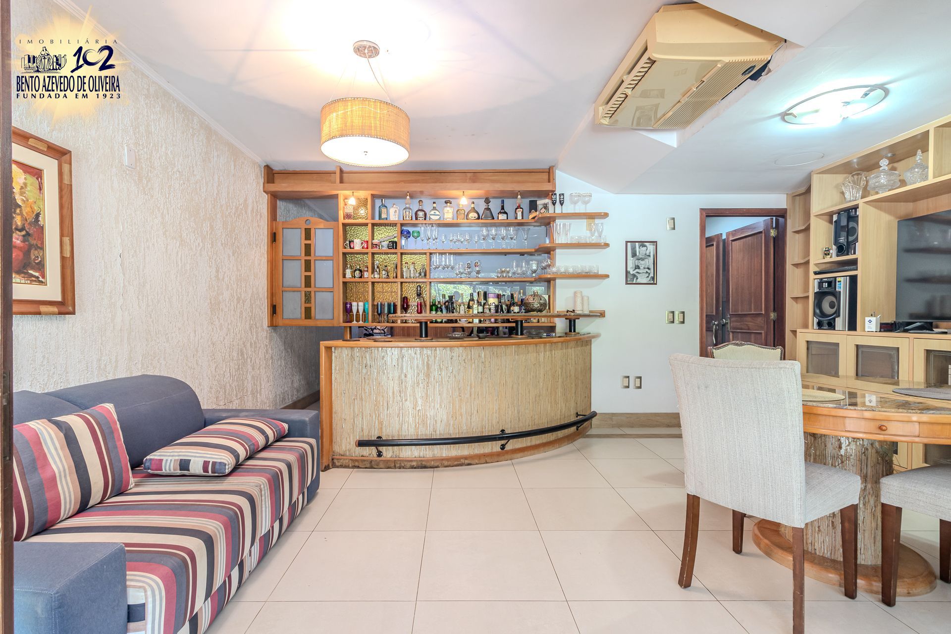 Casa, 4 quartos, 240 m² - Foto 23