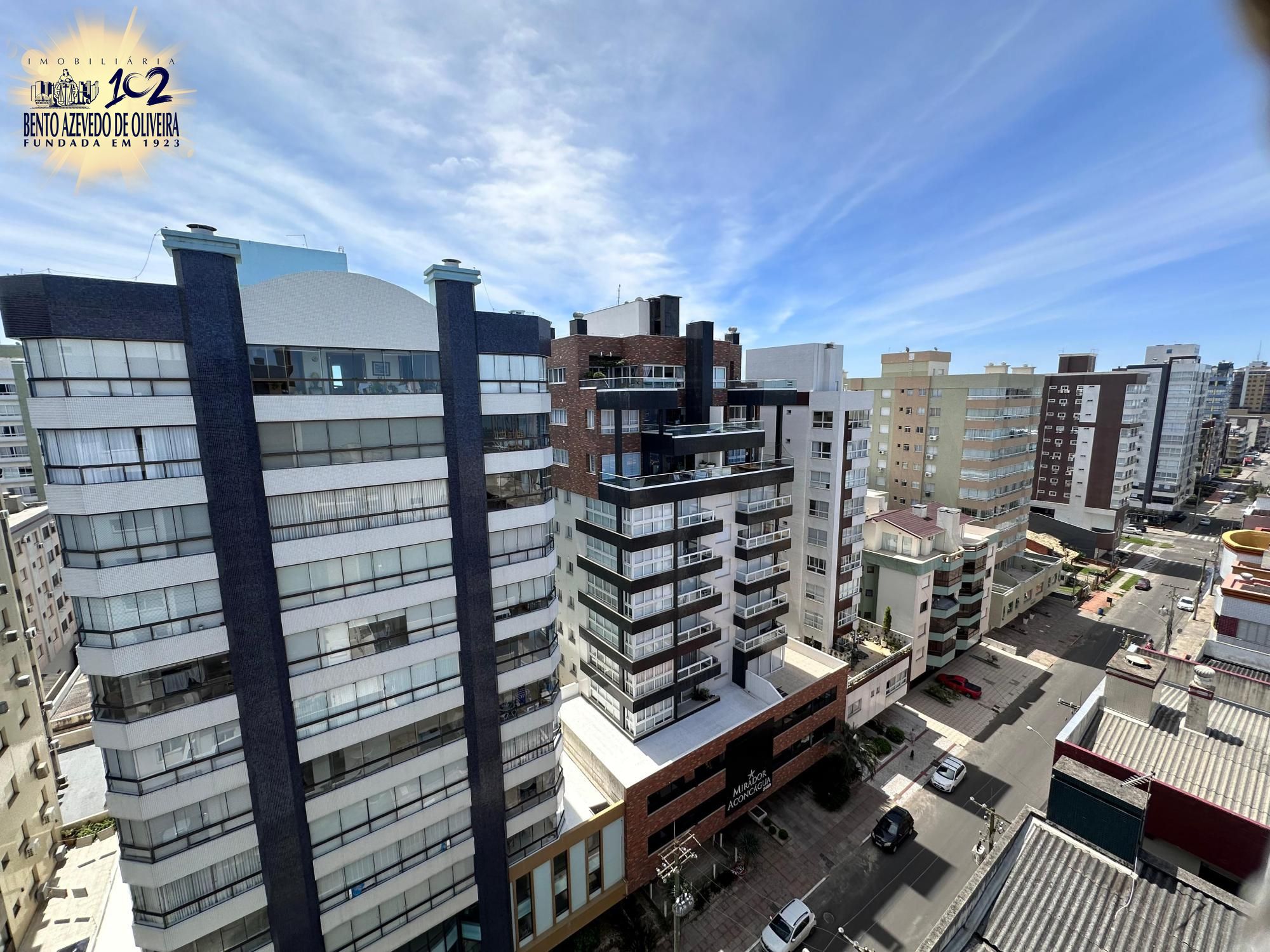 Apartamento, 3 quartos, 197 m² - Foto 2