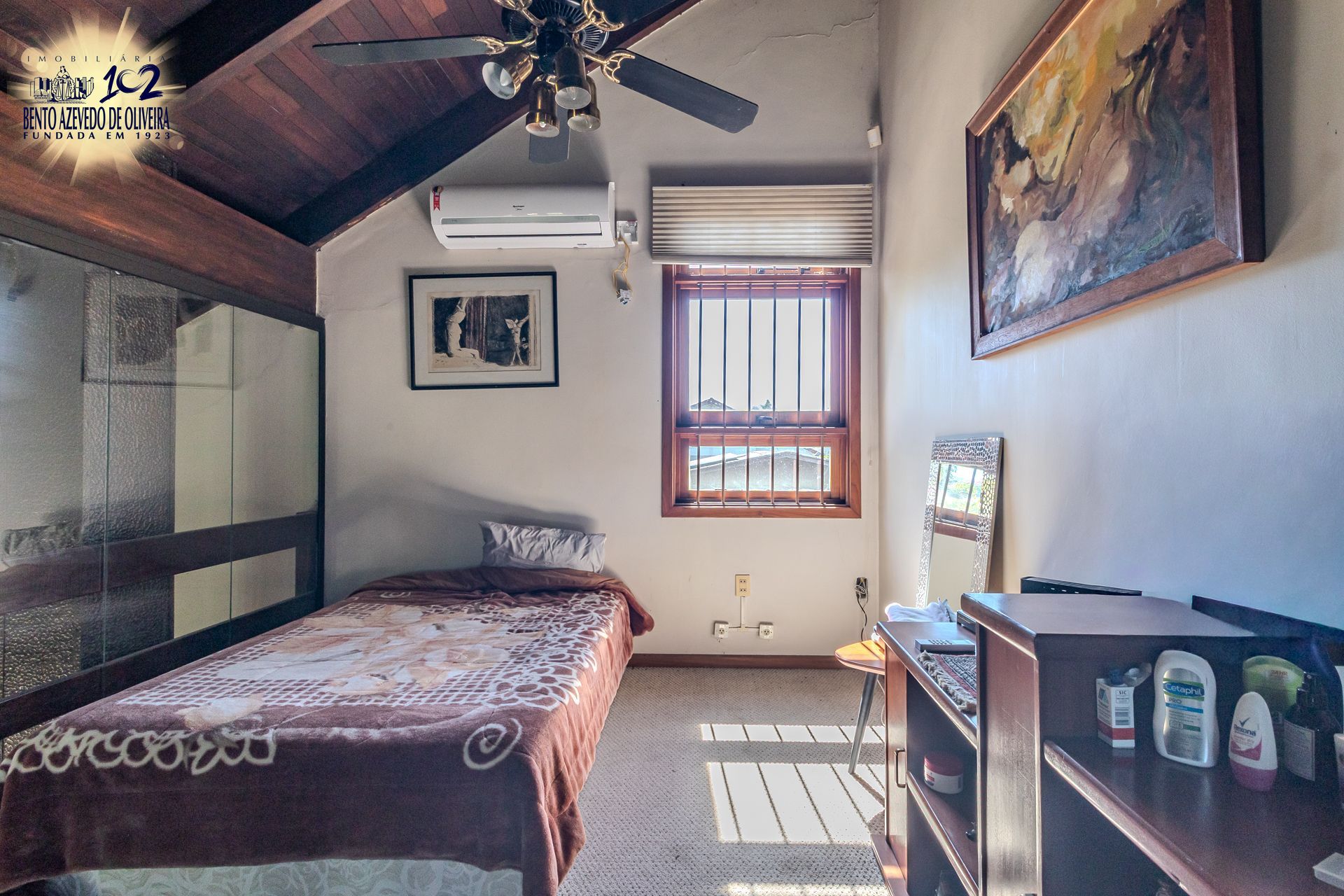 Casa, 4 quartos, 240 m² - Foto 49